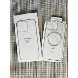 Genuine Apple Clear Case with MagSafe for iPhone 13 Pro (the small one)
